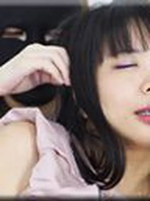 【熟女レズ】人妻蜜百合♪惚れて悪けりゃ見せずにおくれ、貴女の優しい指使い♪♪