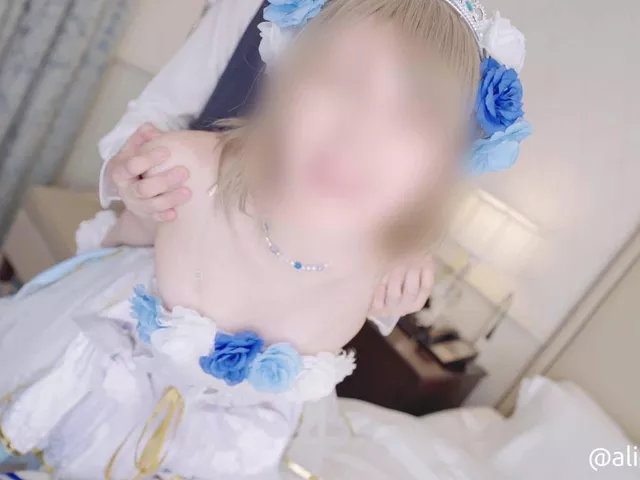 ラブライブ Aqours 渡辺曜 『もっと激しくしてぇ・・・っ///』超人気アイドルレイヤーとウェディング衣装でいちゃラブあまあまえっち♪こんな姿オタク君には見せられない…彼氏チンポに本気のトロ顔連続ガチイキ！