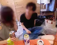 【素人企画＠ハメ撮り】ギャルが友彼とエロ合体！自ら動く痴女りバック！バレないように声ガマンのNTR！ 