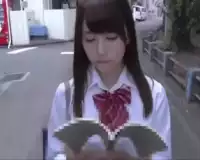 たまたま下校してた制服JKを道端で拉致って強制イラマチオ 