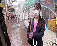 〖TXXX〗お色気ムンムン外回り中のセクシーOLナンパしてハメ撮りするエロ動画がこちら 