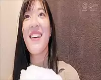 〖TXXX〗現役保育士の巨乳美少女小鳩麦を素人宅にデリバリーするエロ動画がこちら