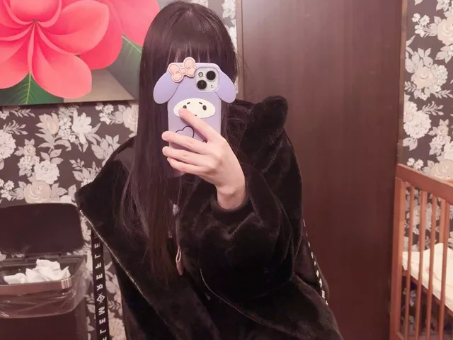 【画像】地雷系の子ってメイクも私服もカワイイよね＾＾