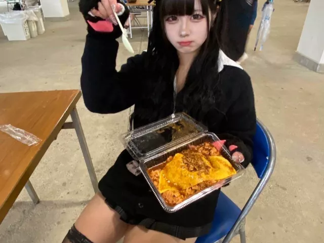 【画像】文化祭で女子高生と一気に仲良くなって付き合う男子居たよな･･･