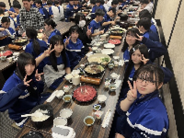 【画像あり】ＪＫさん、修学旅行の集合写真でも一軍過ぎるｗｗｗｗｗｗｗｗｗｗｗｗ