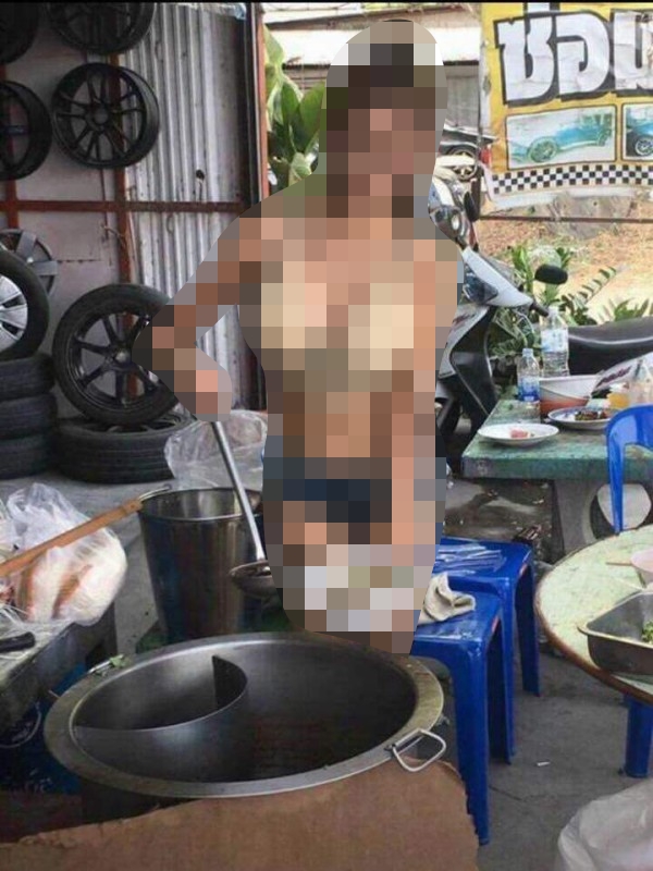 【画像】タイの屋台の店員お姉さんがドスケベすぎるｗｗｗｗｗｗｗｗｗ