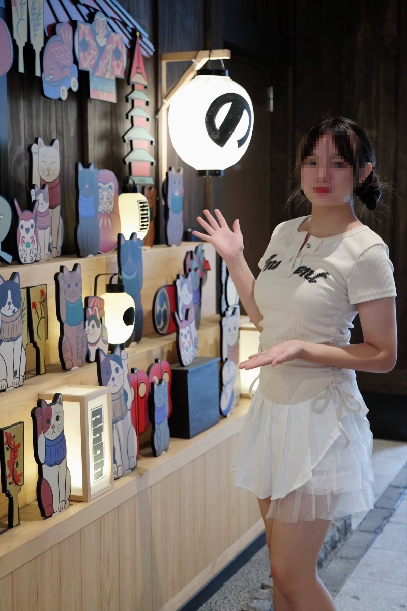 【画像】ＪＣさん、おっきく育ち過ぎて大人と見分けがつかない