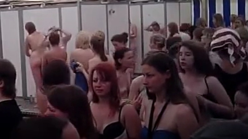 フェスのシャワー室がやばいぐらい女が居てムラムラしかしない！！