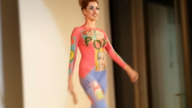 ボディペイントのファッションショーがあるらしいｗｗｗ