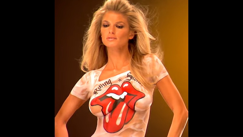 ボディペイント・・・やっぱりどう見てもエロ過ぎるよね？？