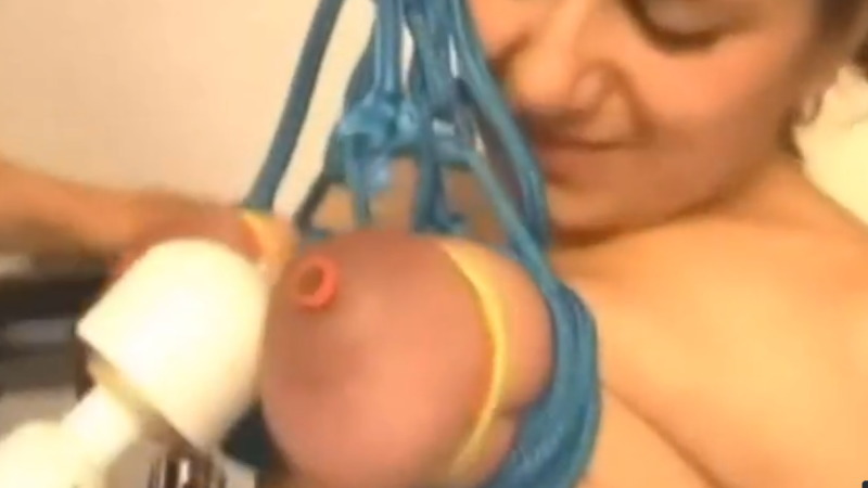変態達に贈るおっぱいイジメの動画を集めたようですｗｗｗ