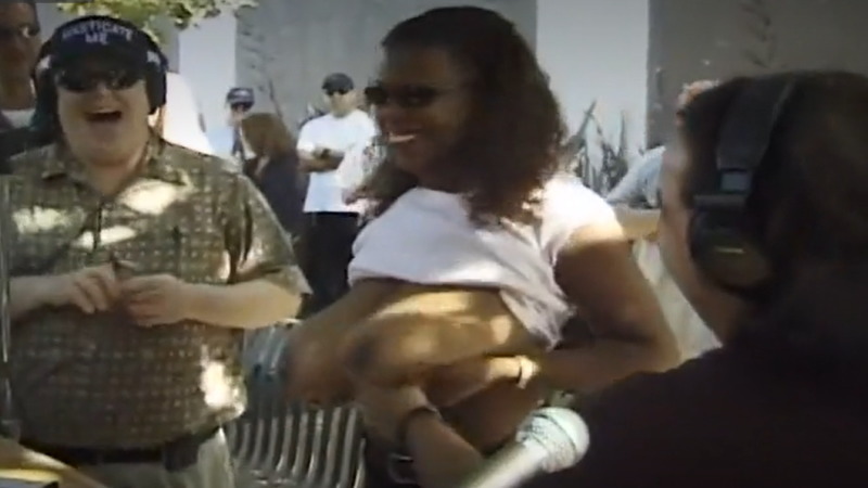 自分でおっぱいを晒す勇者の様な女性達を集めてみましたｗｗｗ