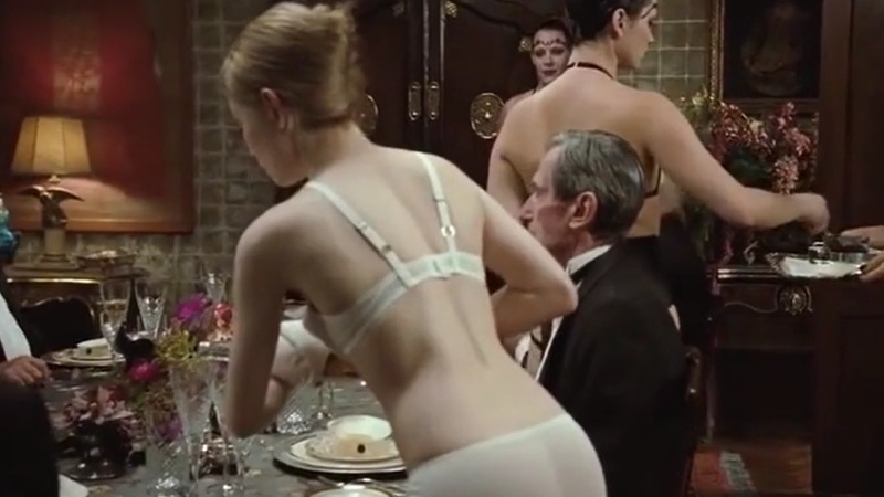 金持ちのジジィがエロい遊びをしまくっている映画だけどエロ過ぎんだろｗｗｗ