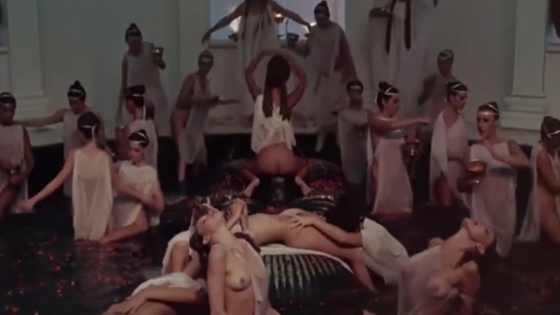 1980年のイタリア・アメリカ合作映画「Caligula(カリギュラ)」がエロ過ぎるｗｗｗ