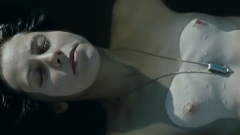 イネス・エフロンのエッチなシーンに興奮するｗｗｗ