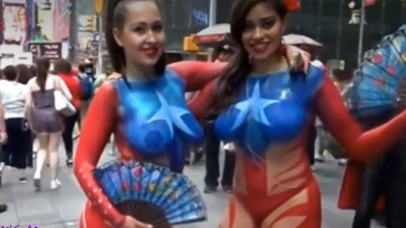 ハリウッドではこんなエロい女達が一緒に撮影してくれるらしいｗｗｗ