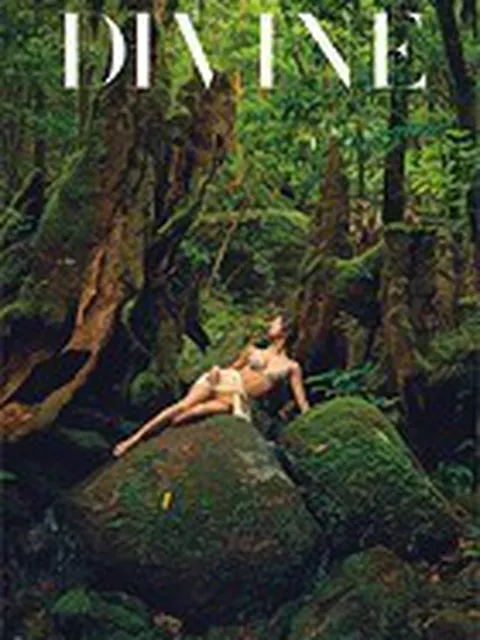 菜々緒さんのデカ尻Tバック水着がエロすぎるｗｗｗｗ