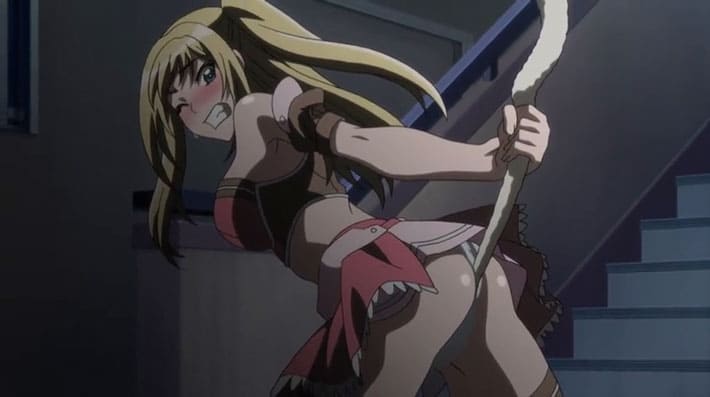 罰ゲームは尻尾がアナルビーズのネコ耳コス！？露出度ＭＡＸの彼女が階段を降りる度、直腸を抉る異物感に足音に怯えて引き抜きガクガク絶頂。