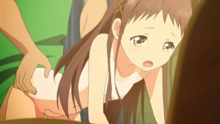 駄菓子屋店主の夢叶う！無邪気な少女3人と秘密の情事、悩み相談で始まるド変態プレイ、未熟な肢体を玩具や肉棒で開発し尽くすハードな田舎性活。