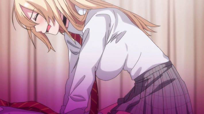 純情なのに大胆すぎる金髪白ギャル! 元女子校の保健室で童貞くんに跨って腰振り告白する一途なエロ可愛い初体験。