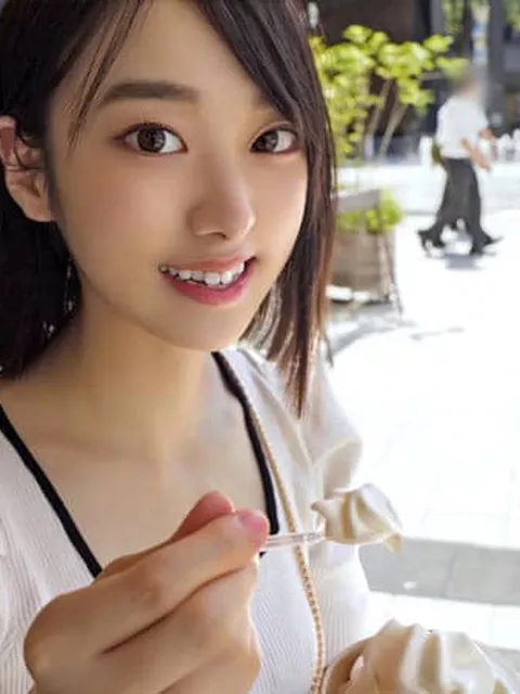 元子役芸能人?の美ボディーと美乳な女子大生/JDを尽くすハメ撮り&中出し