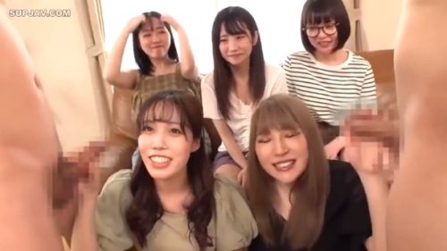 【初愛ねんね･夏川ゆず･楠有栖･涼宮ましろ･福田もも】《エロ動画×賞金企画》仲良し５人組が抗打ち騎乗位で男性と中出しする度に賞金100万円ゲットに公開チャレンジ