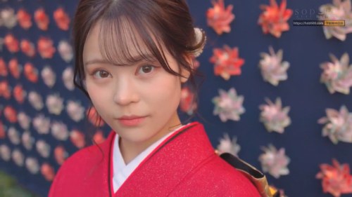 【小鳥遊蘭】《エロ動画×JD･デビュー作》学歴高めの現役大学生が学校に内緒でAVデビュー