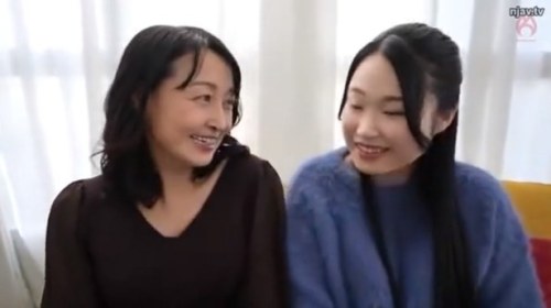 《エロ動画×親子･素人》街で親子をナンパしてあの手この手で服を脱がせてエッチに持ち込む企画！