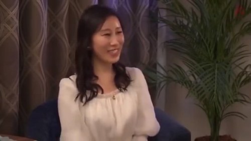 《エロ動画×素人･人妻》世田谷在住の10歳年上の旦那を持つ美人妻は中出しが大好物！初めて会った男優にも中出しを要求する始末ｗ