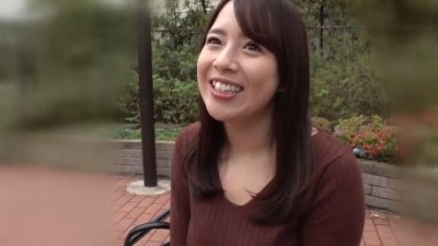 【一条綺美香･中井まゆみ･森崎りか･美月潤】《エロ動画×人妻･中出し》欲求不満の熟女がモテない素人童貞筆下ろし＆連続生中出し企画