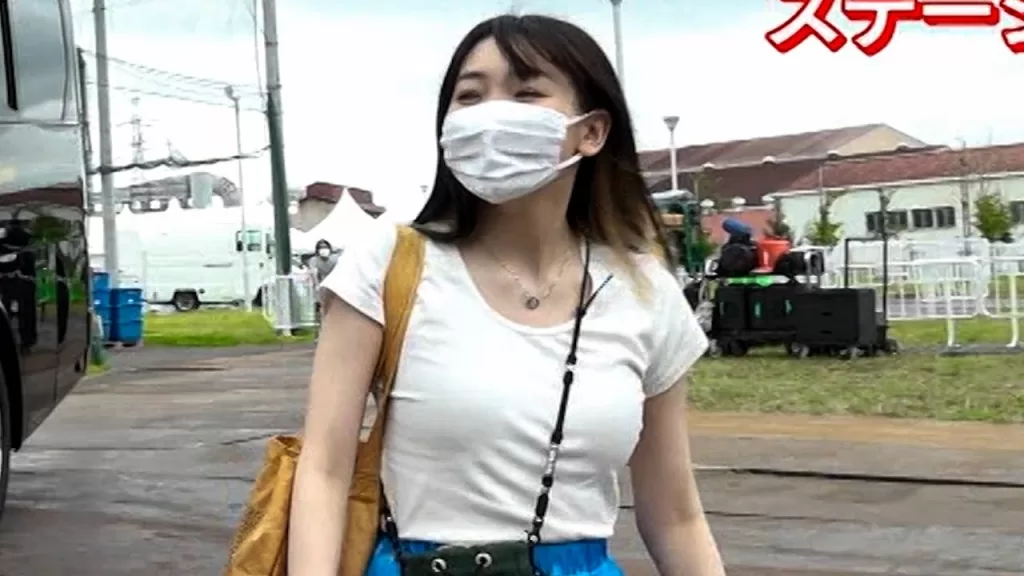 幾田りらの透けブラおっぱいがエロすぎるｗｗｗｗ