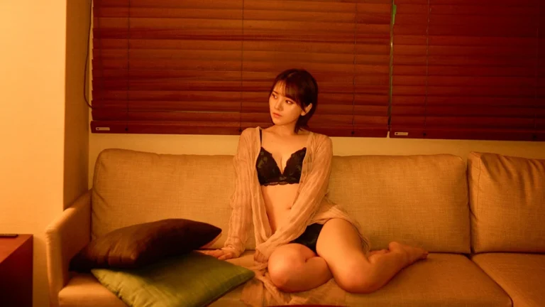 鬼頭明里のランジェリー姿がエロ過ぎるｗｗｗｗ