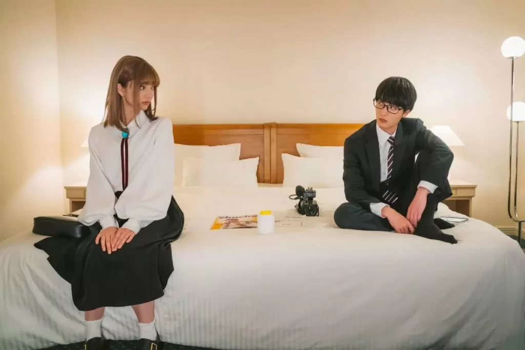 見上愛の脱ぎたてパンティがエロすぎるｗｗｗｗ