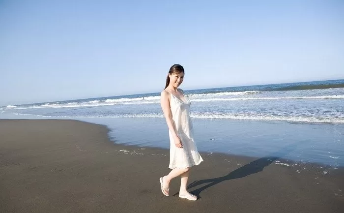 長瀬茜のヌード、水着グラビア画像90枚