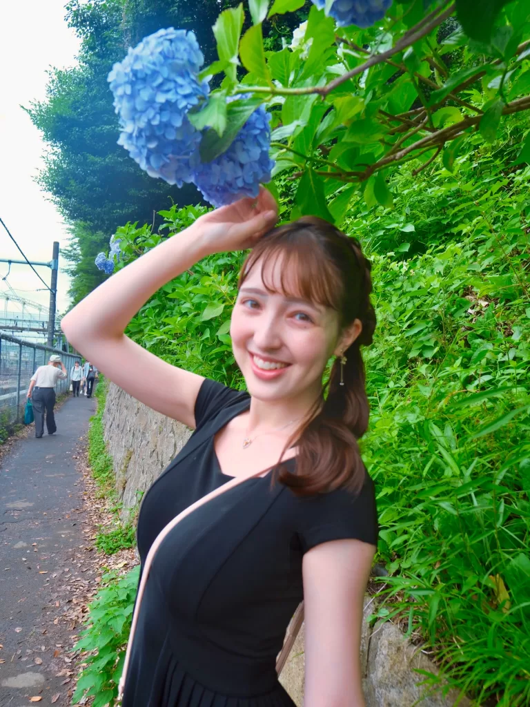 静岡の美人女子アナ、デカパイスラがエロすぎると話題にｗｗｗｗｗ
