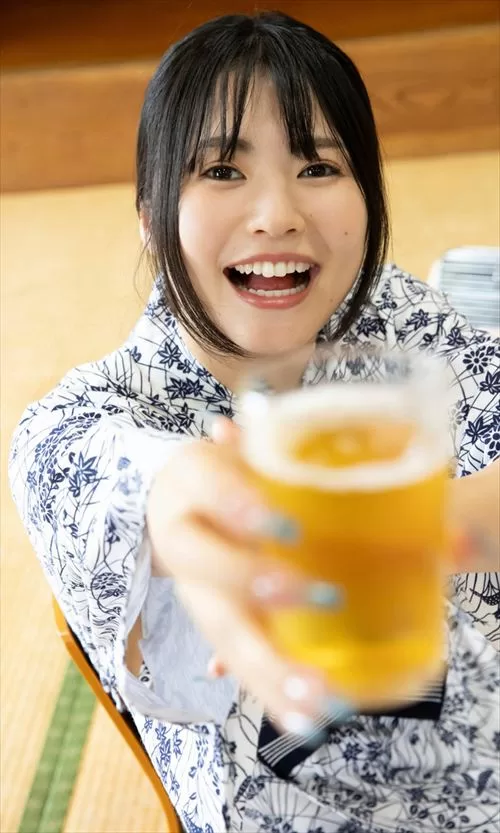 宮越虹のヌード写真集が抜けるｗｗｗｗｗｗ