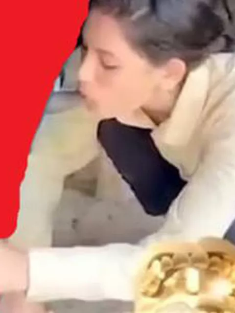 【無●正】インド人美女、9歳の男の子にフ○ラチオして炎上してしまう（動画あり）