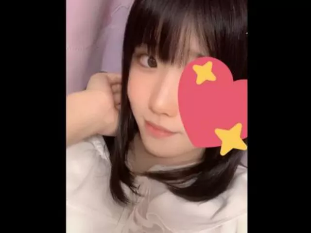 【裏垢女子】動画大量！ロリ趣味女子のパイパンお姉さんが奇麗なサーモンピンクの中身を公開ｗｗｗ