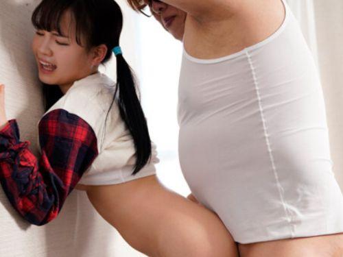 童顔ロリ美少女の姪っ子の未成熟な子宮の締りにイキ果てる危険人物！【工藤ララ】