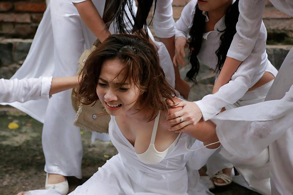 【画像】女のイジメ、エロすぎるｗｗｗｗｗｗｗｗｗ