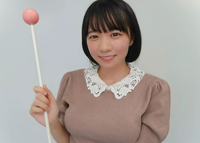 【画像】お天気お姉さんのお胸、ボリューミーすぎると話題にｗｗｗｗｗ