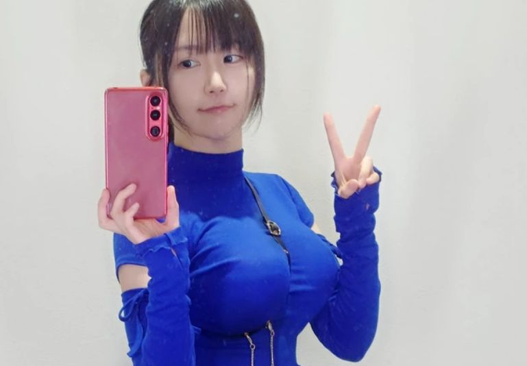 【画像】美人声優さん、お胸を強調したド工ロい服であたシコｗｗｗｗｗｗｗｗ