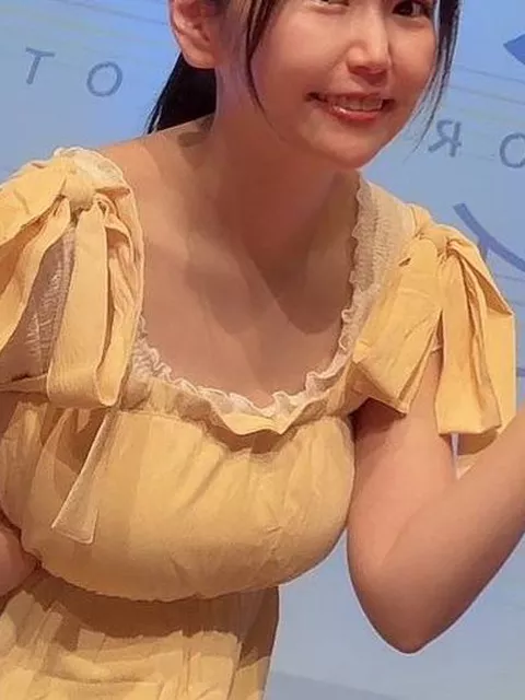 【画像】新人声優の小岩井ことりちゃんのオッ パイがとんでもない件ｗｗｗｗｗｗｗｗｗ