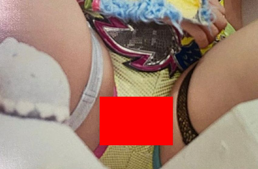 【画像】女子プロレスラーさん、股間のズーム写真を投稿してしまうｗｗｗｗｗｗ