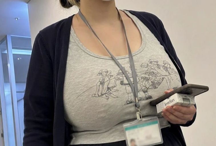 【画像】会社に超 爆 乳いたから写真撮ってきたｗｗｗｗｗｗｗｗｗｗｗ
