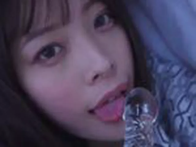 【八木奈々】可愛い彼女と不倫温泉！布団の中までラブラブです。かわいい顔で朝から肉棒を刺激してくれます。