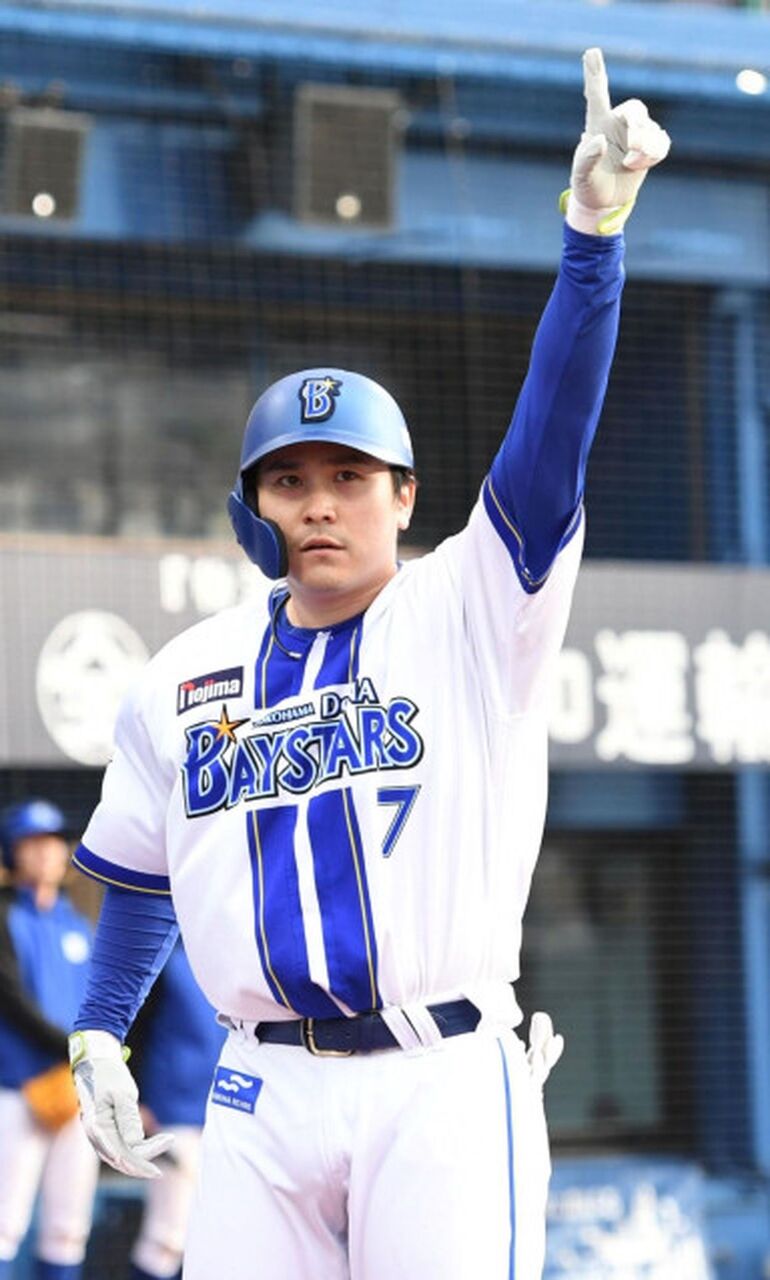 【躍動】佐野恵太、3打点で勝利の立役者！