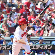 山足達也が同点打＆初お立ち台！“広島の山足”が新天地で存在感