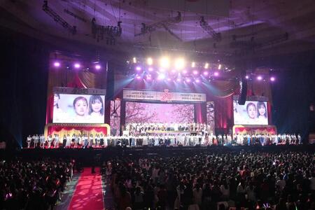 AKB48現役メンバー、武道館で号泣…「もう昔の栄光に頼らない」→伝説のOGたちが見守る中、宣言した“衝撃の決意”とは
