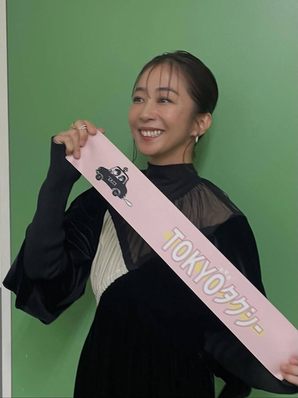 【映画】「え、優香が！？」キムタクの妻役で大復活→45歳とは思えぬシースルードレスにネット騒然「マドンナ降臨」「完全に落ちた」